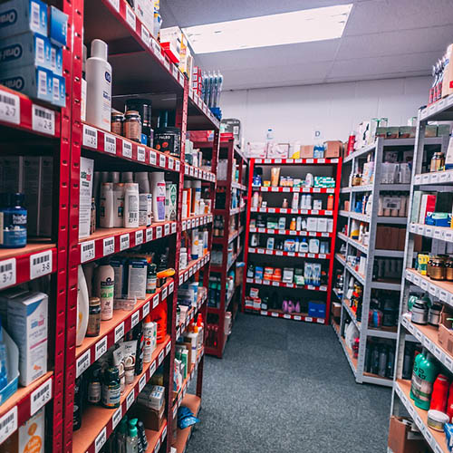 vue interieure Pharmacie de la Maine