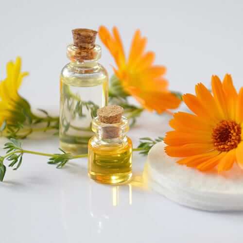  huile essentielle univers BIO pharmacie de la Maine